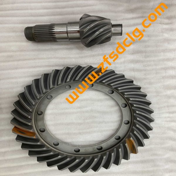 SEM 655D Wheel Loader Spare Parts 5431595 Crown Pinion for front alxe