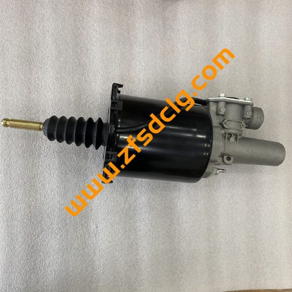 OEM PARTS Sinotruk A7 Howo Truck Spare Parts Clutch Slave Cylinder WG9725230051  FOR SALE - Image 3