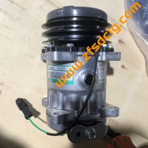 SEM636D Wheel Loader Parts W48000446 Air Conditioning Compressor 5228129