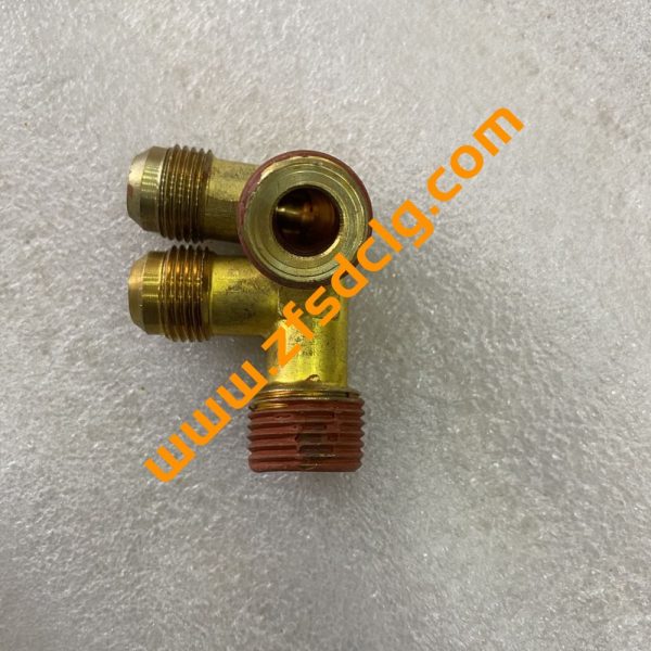 Origianl SDLG LG956 LG953 LG936 Wheel Loader Spare Parts NIPPLSE 4110000186354 - Image 3